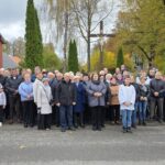 Poświęcenie nowego krzyża w Trzebiatkowej